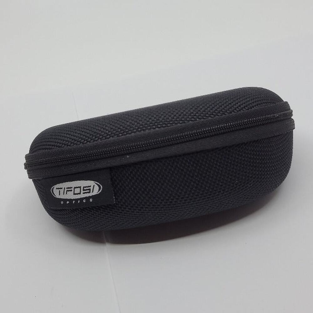 Tifosi optics sunglasses eyeglasses case. Zipped around.